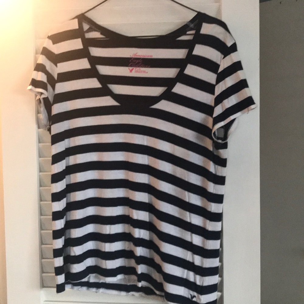 Tee shirt